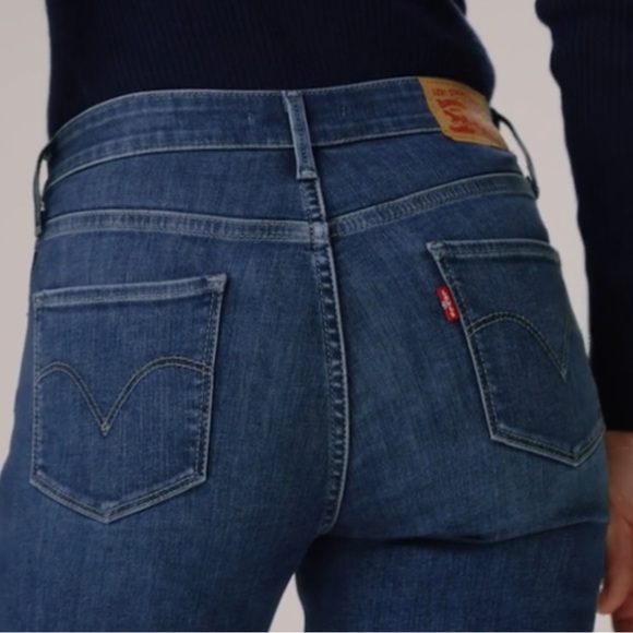 LEVI’S Classic Blue Skinny Jean Mid Rise Size 2 - Picture 6 of 15